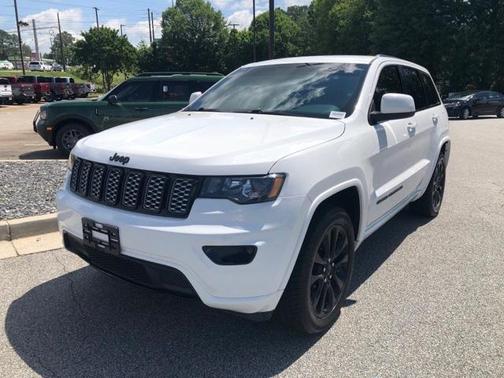 2020 Jeep Grand Cherokee Altitude