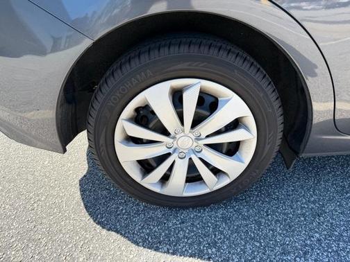 2019 Subaru Impreza 2.0i