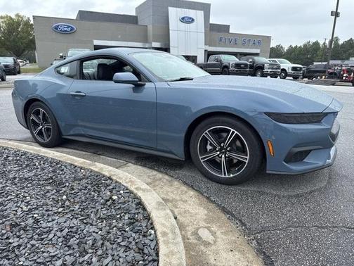 2025 Ford Mustang EcoBoost