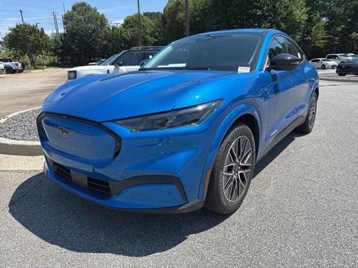 2025 Ford Mustang Mach-E Premium