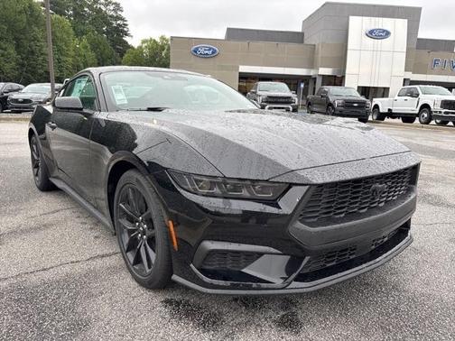 2025 Ford Mustang EcoBoost