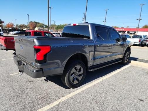 2023 Ford F-150 Lightning XLT