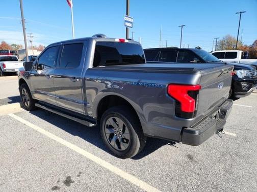 2023 Ford F-150 Lightning XLT