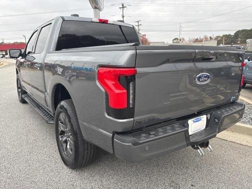 2023 Ford F-150 Lightning XLT