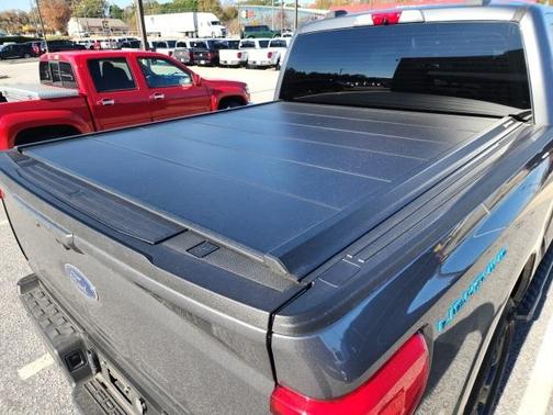 2023 Ford F-150 Lightning XLT