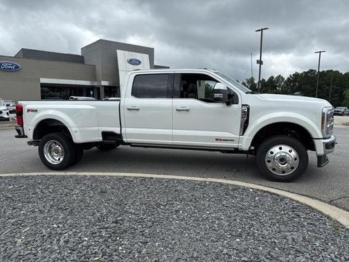 2025 Ford F-450 King Ranch