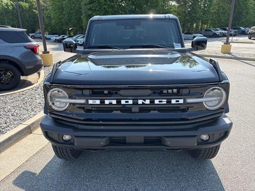 Shadow 2026 Ford Bronco Outer Banks