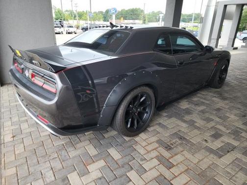 2016 Dodge Challenger SRT Hellcat
