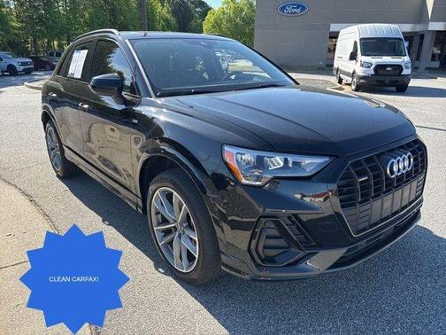 Mythos Black Metallic 2021 Audi Q3 45 S line Premium