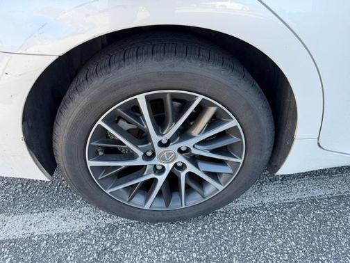 2017 Lexus ES 350 Base