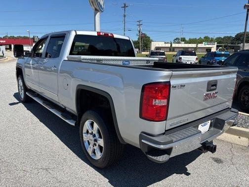 Quicksilver Metallic 2017 GMC Sierra 2500 SLT