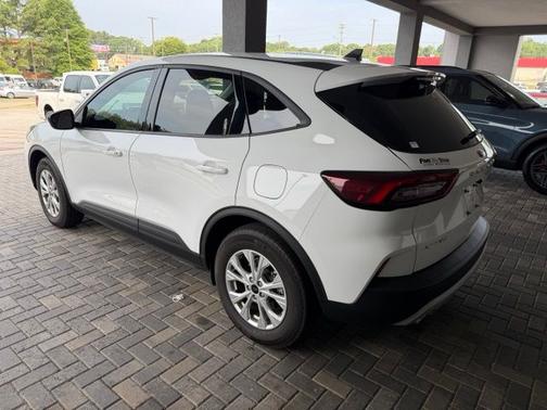 OXFORD WHITE 2025 Ford Escape ACTIVE