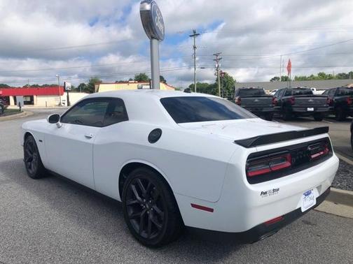 2023 Dodge Challenger R/T