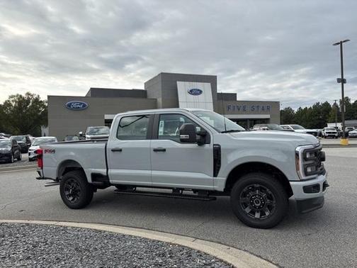 2025 Ford F-250 XL