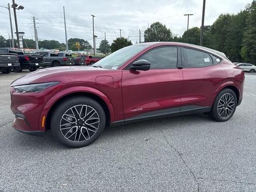 2025 Ford Mustang Mach-E Premium
