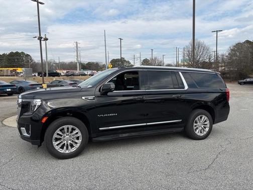 2024 GMC Yukon XL SLT