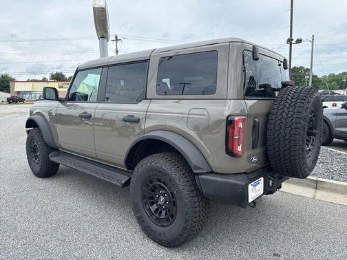 Gray 2026 Ford Bronco Outer Banks