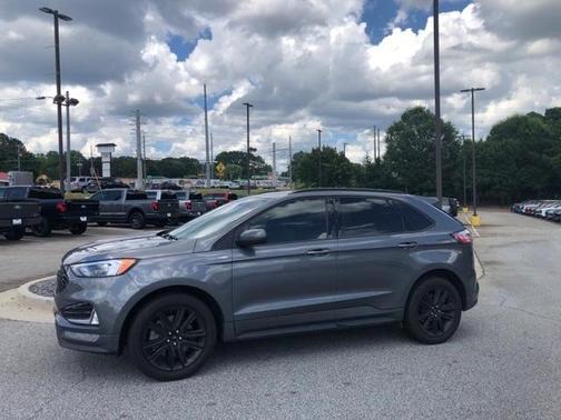 2022 Ford Edge ST Line
