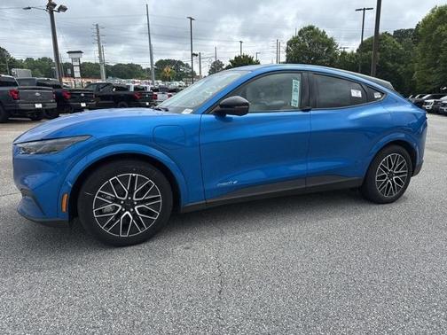 2025 Ford Mustang Mach-E Premium
