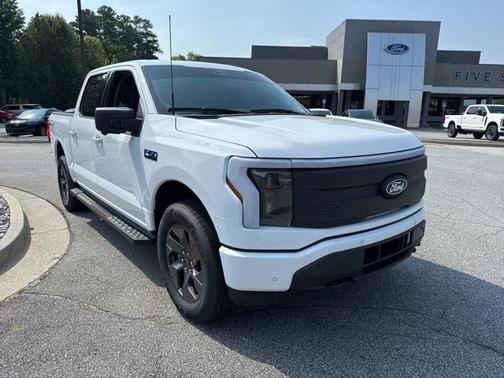 2025 Ford F-150 Lightning Flash
