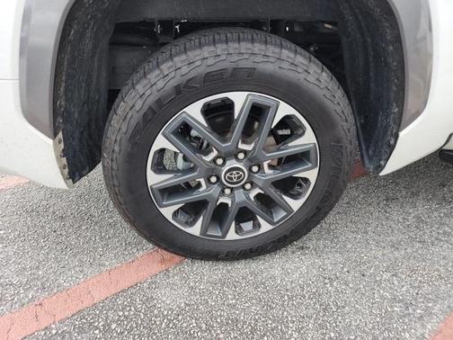 2023 Toyota Tundra Hybrid Limited