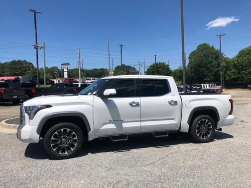 2023 Toyota Tundra Hybrid Limited