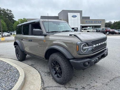 Gray 2026 Ford Bronco Badlands