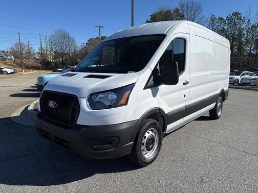 2026 Ford Transit-250 148 WB Medium Roof Cargo