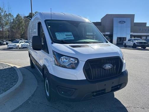 2026 Ford Transit-250 148 WB Medium Roof Cargo