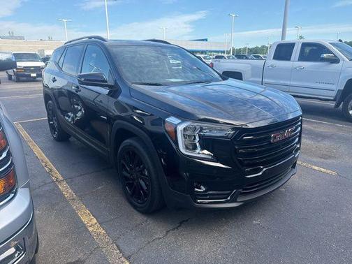 Ebony Twilight Metallic 2024 GMC Terrain SLT
