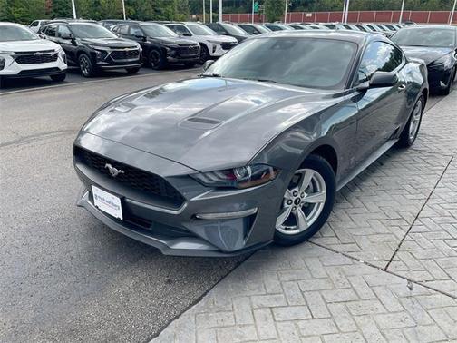 2021 Ford Mustang EcoBoost