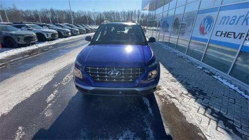 2022 Hyundai VENUE SEL