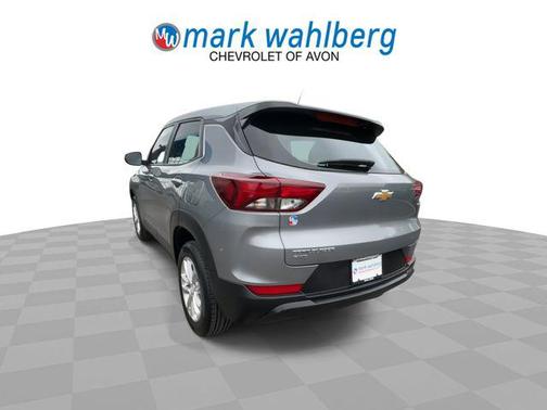 Sterling Gray Metallic 2024 Chevrolet Trailblazer LS