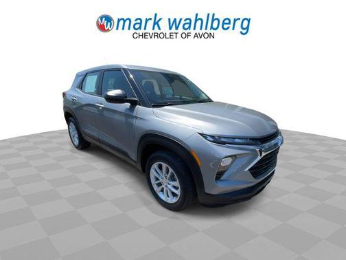 Sterling Gray Metallic 2024 Chevrolet Trailblazer LS