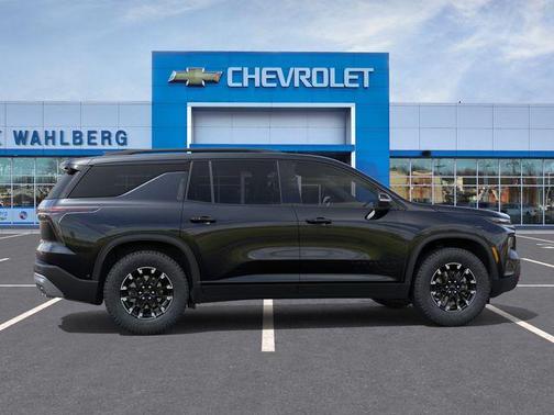 Black Metallic 2026 Chevrolet Traverse AWD Z71
