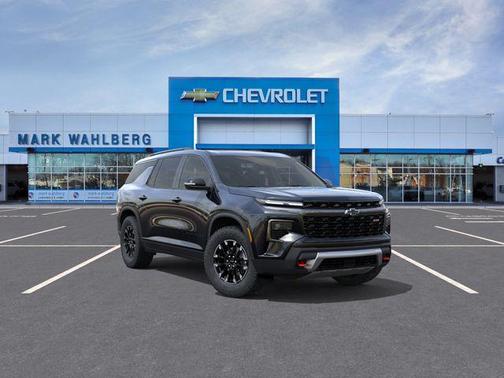 Black Metallic 2026 Chevrolet Traverse AWD Z71
