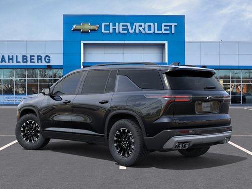 Black Metallic 2026 Chevrolet Traverse AWD Z71