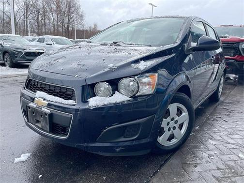 2015 Chevrolet Sonic LS