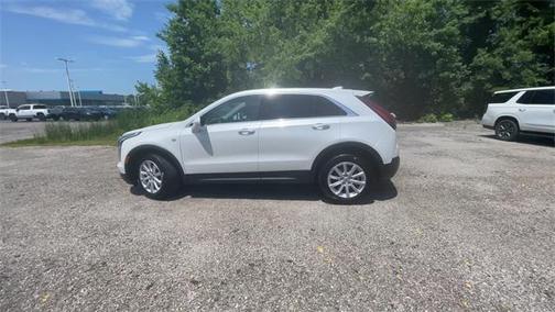2023 Cadillac XT4 Luxury