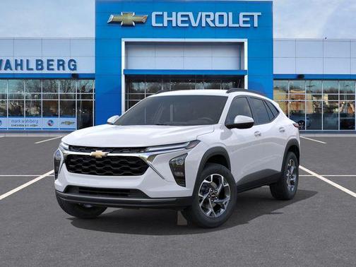 Summit White 2026 Chevrolet Trax LT