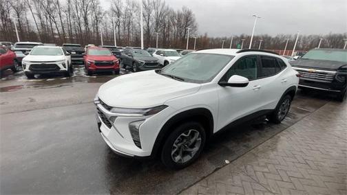 2025 Chevrolet Trax LT