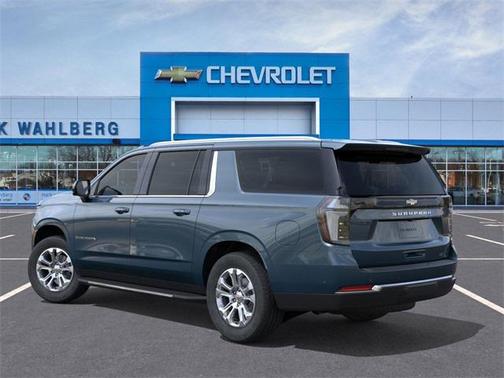 2025 Chevrolet Suburban LT