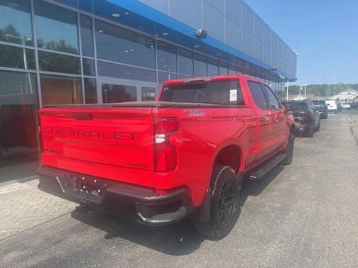 2022 Chevrolet Silverado 1500 Custom Trail Boss