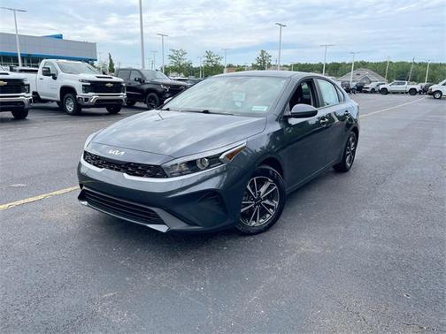 2024 Kia Forte LXS