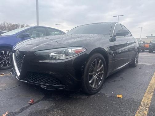 2018 Alfa Romeo Giulia Base