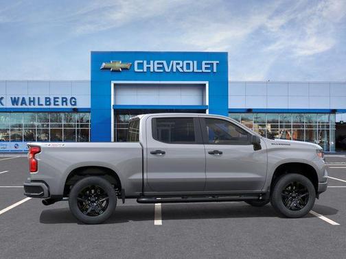 Sterling Gray Metallic 2026 Chevrolet Silverado 1500 Custom