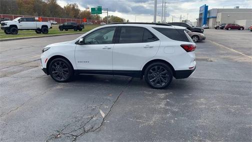 2022 Chevrolet Equinox FWD RS