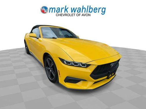 Yellow Splash Metallic Tri-coat 2024 Ford Mustang EcoBoost
