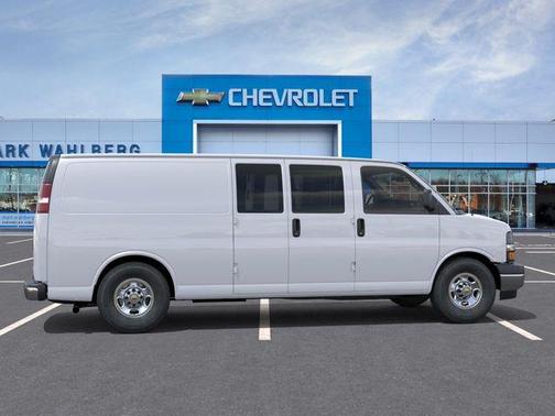 Summit White 2025 Chevrolet Express 3500 RWD 3500 Extended Wheelbase WT