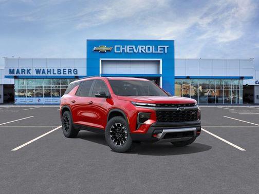 Radiant Red Tintcoat 2026 Chevrolet Traverse AWD Z71